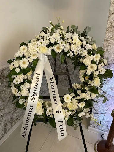 Apokalipsa Zakład Pogrzebowy Legionowo. Usługi Pogrzebowe i Cmentarne. Trumny, Urny, Kremacje.